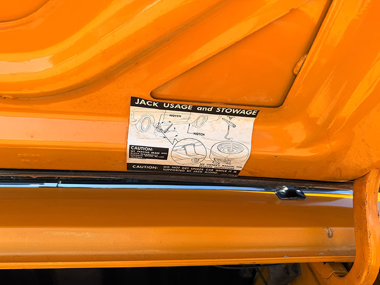 /1970-mustang-mach1-grabber-orange