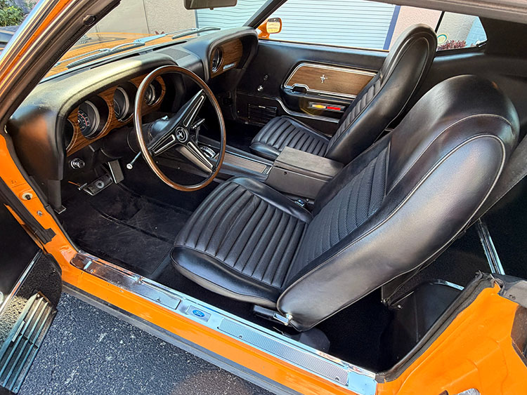 /1970-mustang-mach1-grabber-orange