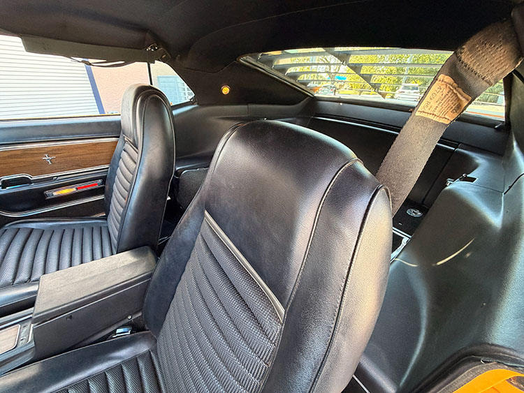 /1970-mustang-mach1-grabber-orange